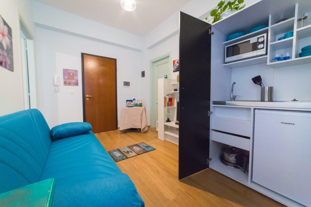 Astrea Hotel Caserta Buitenkant foto